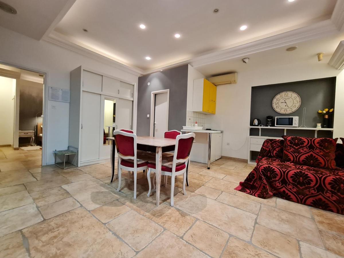 Apartmani N.May'S Karlovac Exterior foto